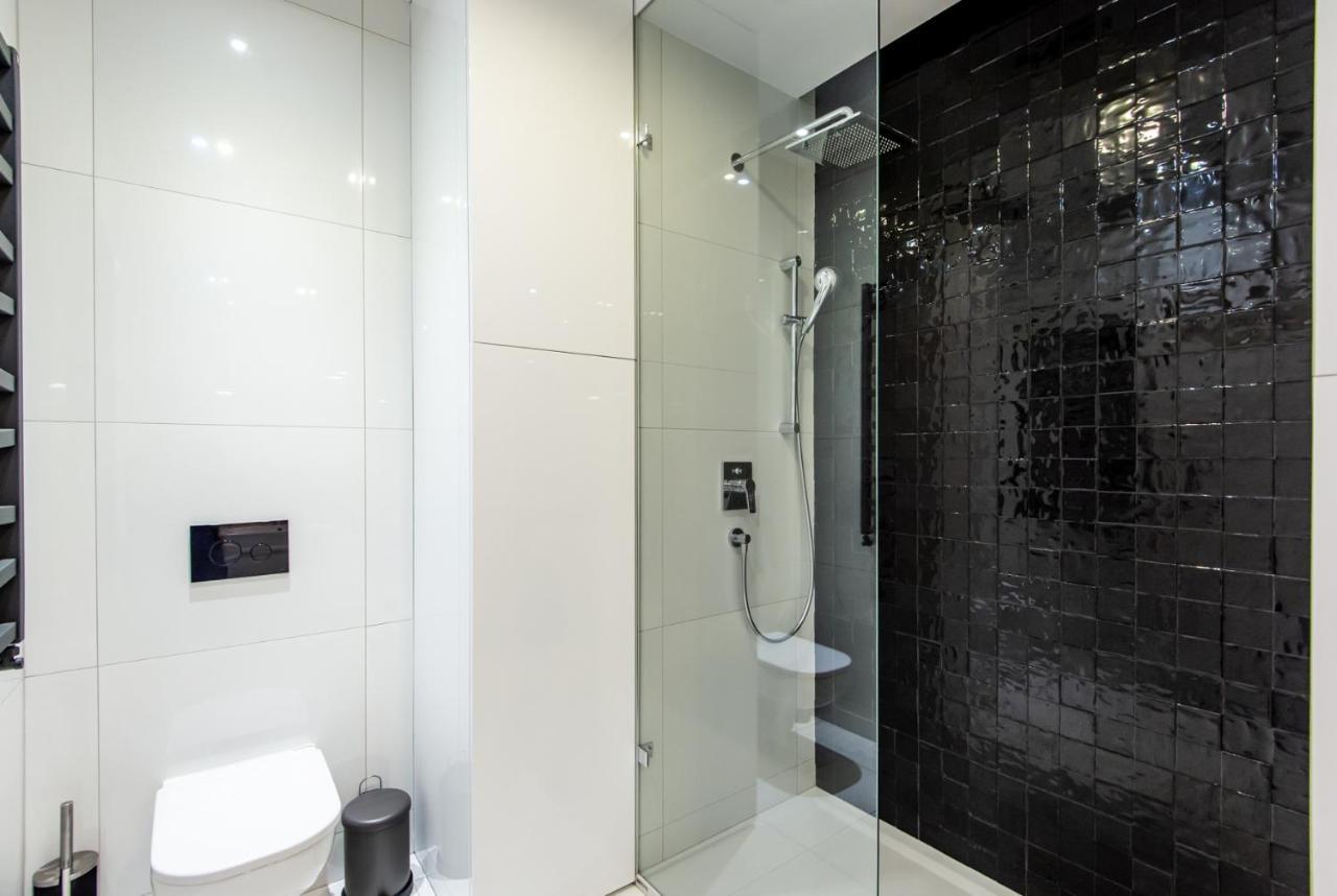 Super-Apartamenty Presidential Suite Познань Екстер'єр фото