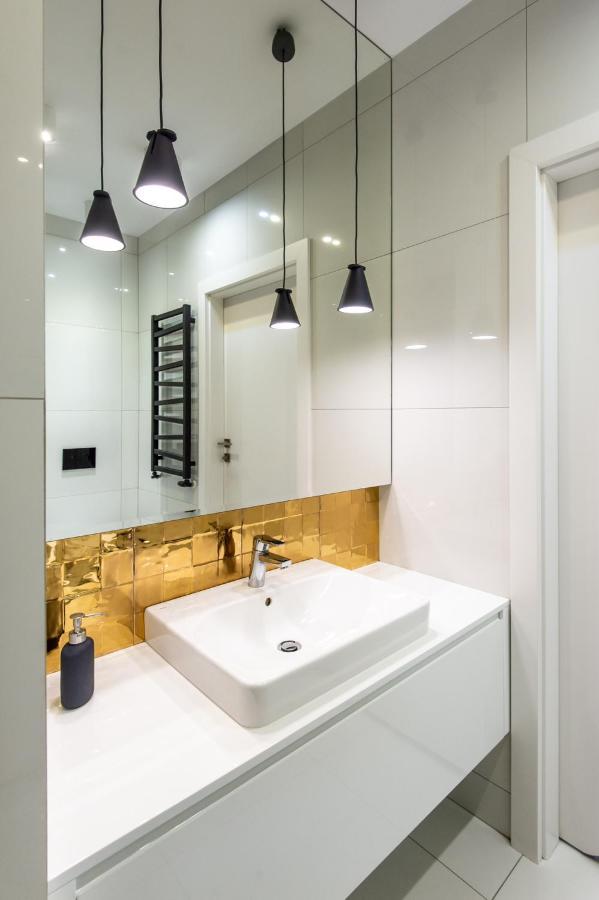Super-Apartamenty Presidential Suite Познань Екстер'єр фото