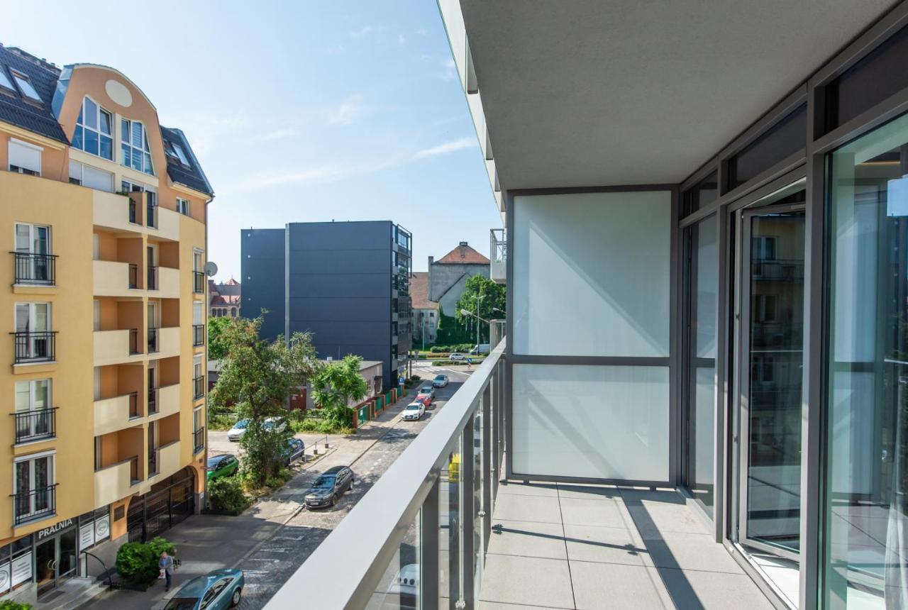Super-Apartamenty Presidential Suite Познань Екстер'єр фото